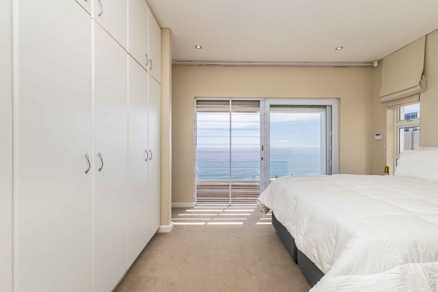 To Let 2 Bedroom Property for Rent in Bantry Bay Western Cape